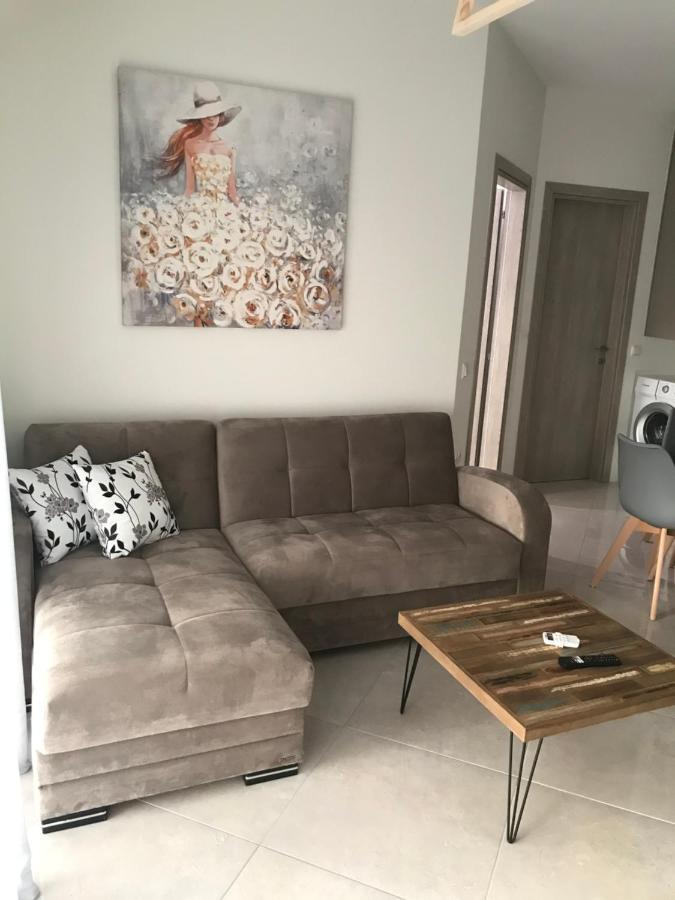 Cyclops Luxury Apartments Игуменица Экстерьер фото
