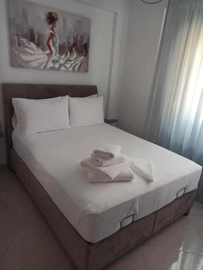 Cyclops Luxury Apartments Игуменица Экстерьер фото