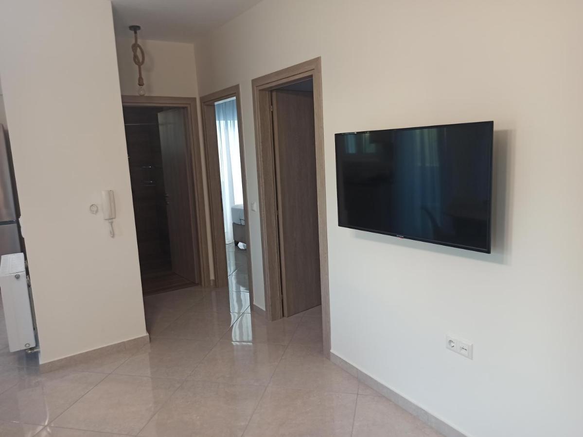 Cyclops Luxury Apartments Игуменица Экстерьер фото