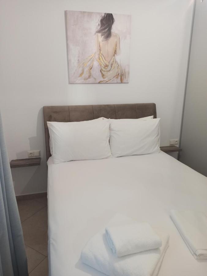 Cyclops Luxury Apartments Игуменица Экстерьер фото